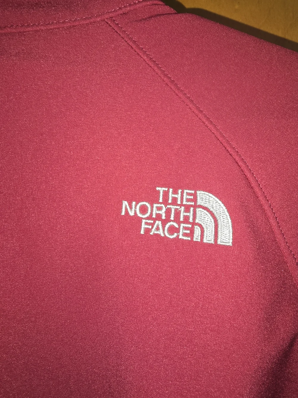The North Face Women's Magenta Softshell Jacket